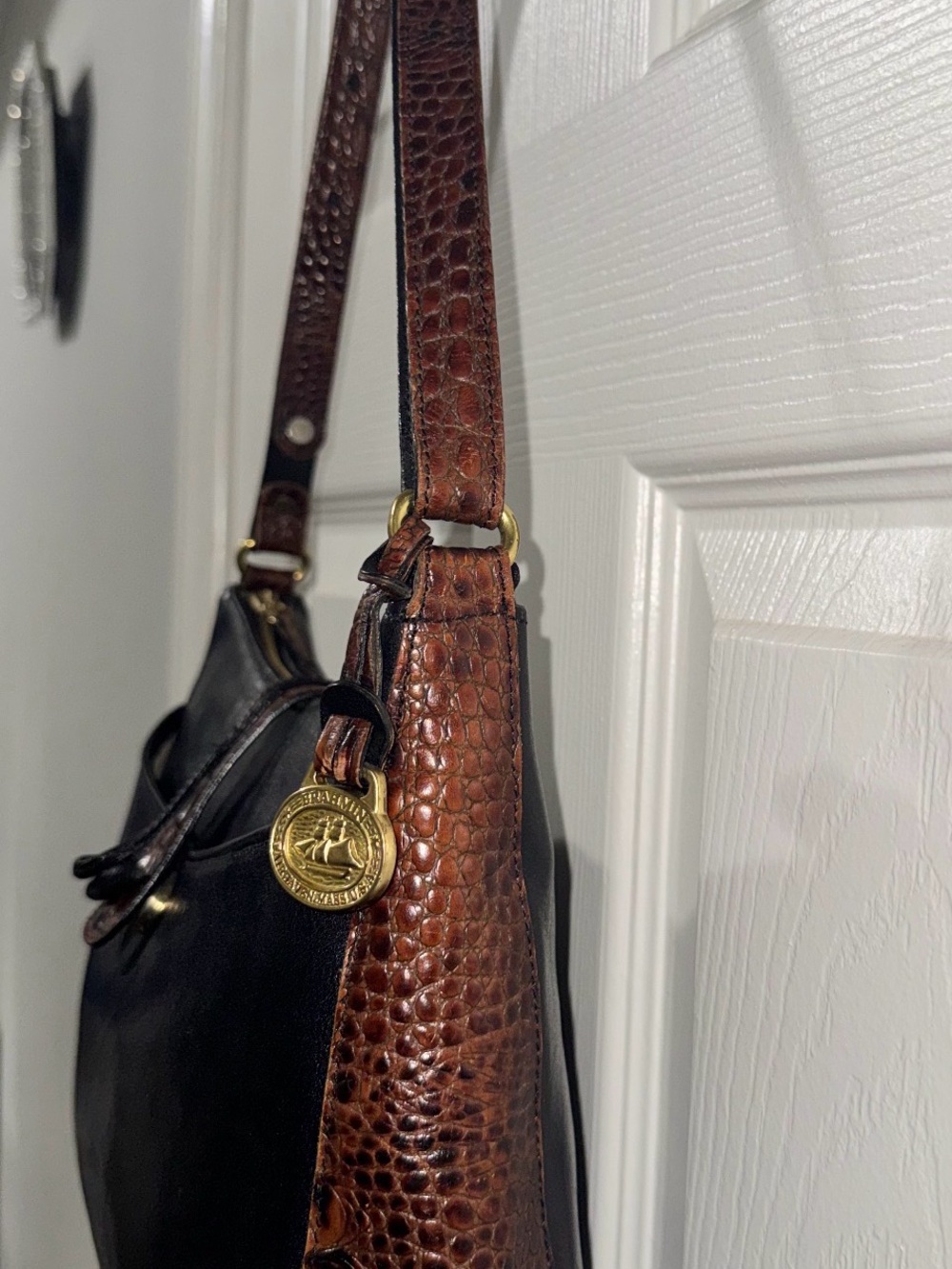 Brahmin Black & Brown Leather Shoulder Bag with Croc Accents - Picture 2 of 4